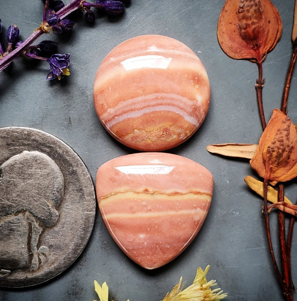 Windy Mountain  Trillion Round Set Cabochon