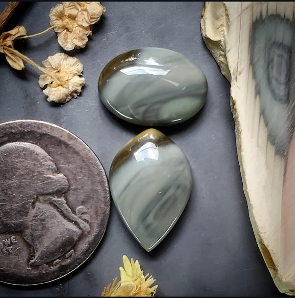 Royal Imperial Jasper Oval Petal Set Cabochon