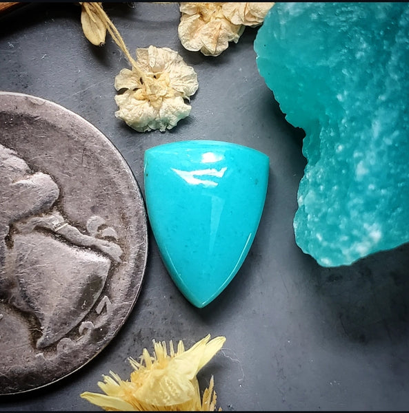 Bacan Gem Silica Drop Cabochon