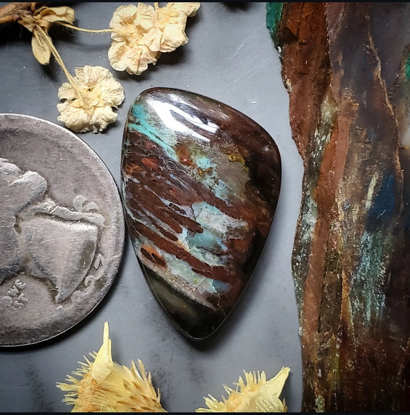 Collawood Freeform Cabochon