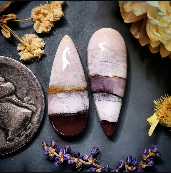 Lilac Mookaite Drop Set Cabochon