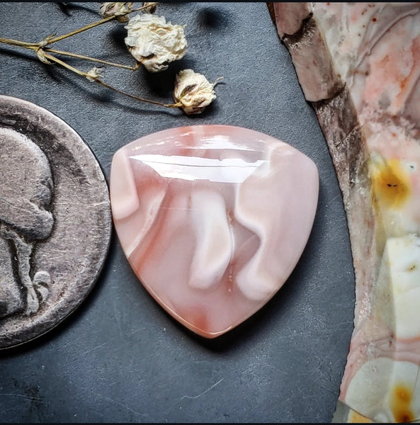 Windy Mountain Trillion Cabochon