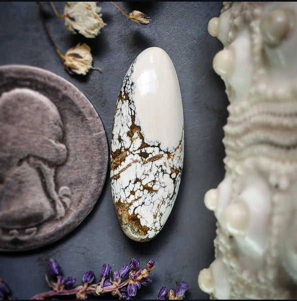 Ivory Creek Variscite Oval Cabochon