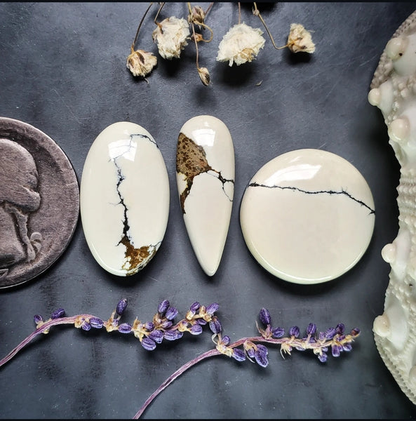 Ivory Creek Variscite Round Oval Drop Set Cabochon
