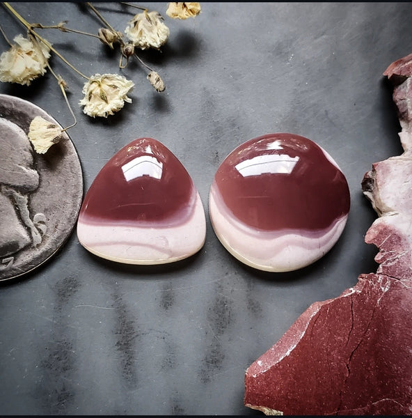 Lilac Brecciated Mookaite Trillion Round Set Cabochon