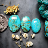 Kingman Oval Set Cabochon