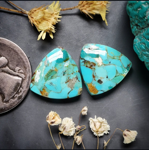 Kingman Trillion Set Cabochon