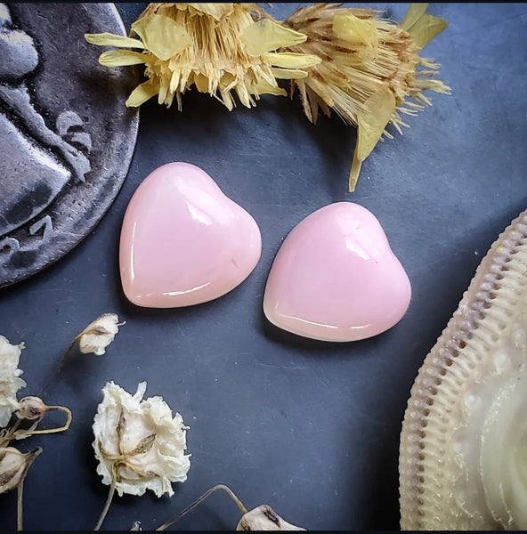 Bahamian Pink Conch Shell Hearts (2pc) Cabochon