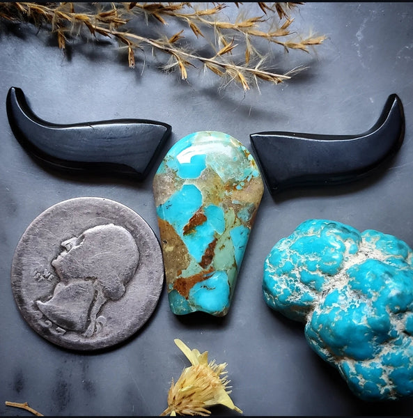 Kingman Cowskull Carving  Cabochon
