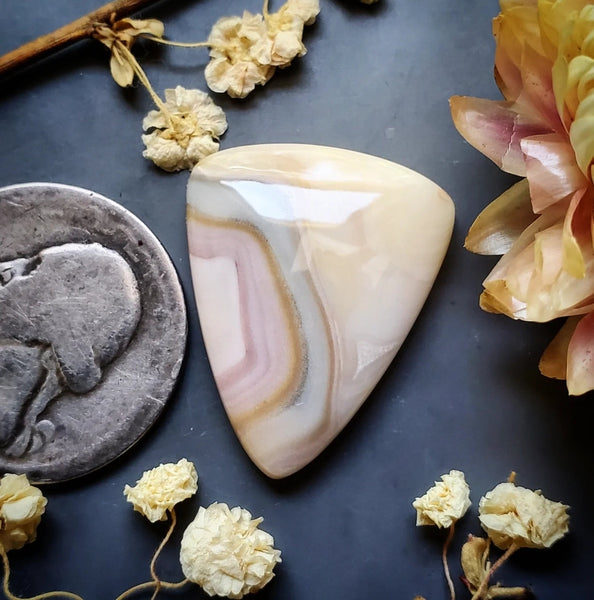 Windy Mountain Drop Cabochon