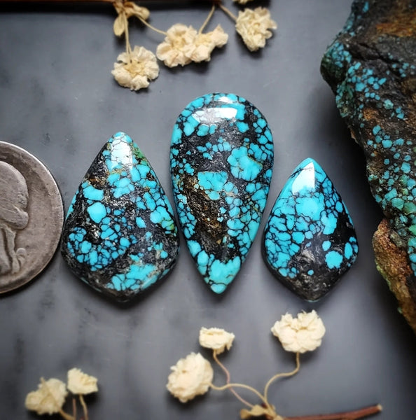 Natural Moon River Turquoise Set Cabochon