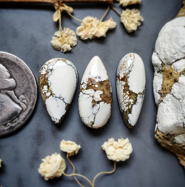 Ivory Creek Variscite Drop Set Cabochon