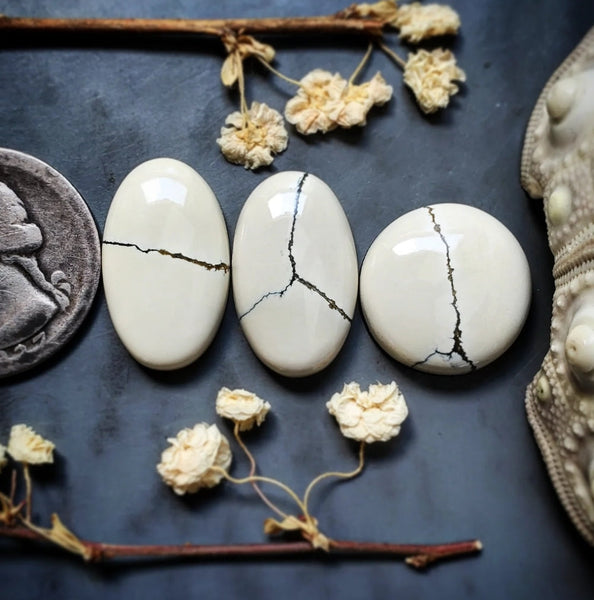 Ivory Creek Variscite Oval Round Set Cabochon