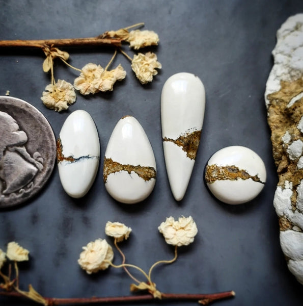 Ivory Creek Variscite Set Cabochon
