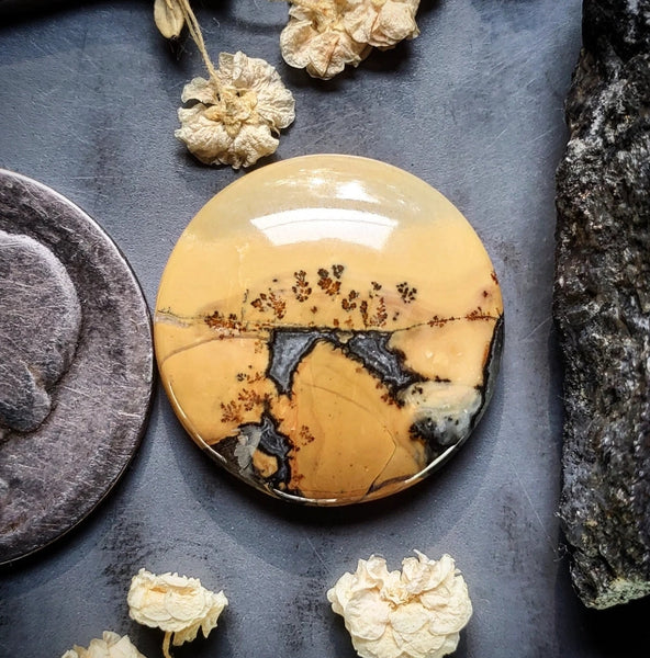 Maligano Jasper Round Cabochon