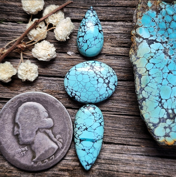 Hubei Natural Turquoise Multi Stone Set Cabochon