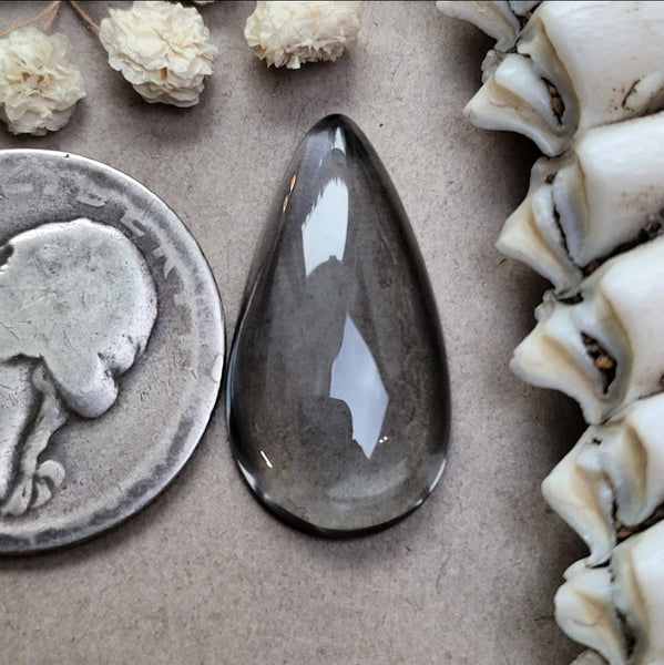 Saphyr Stone Drop Cabochon