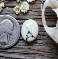 Ivory Creek Small Oval Cabochon