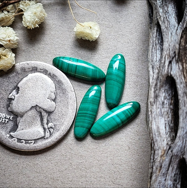 Malachite Small Oval Set Cabochon