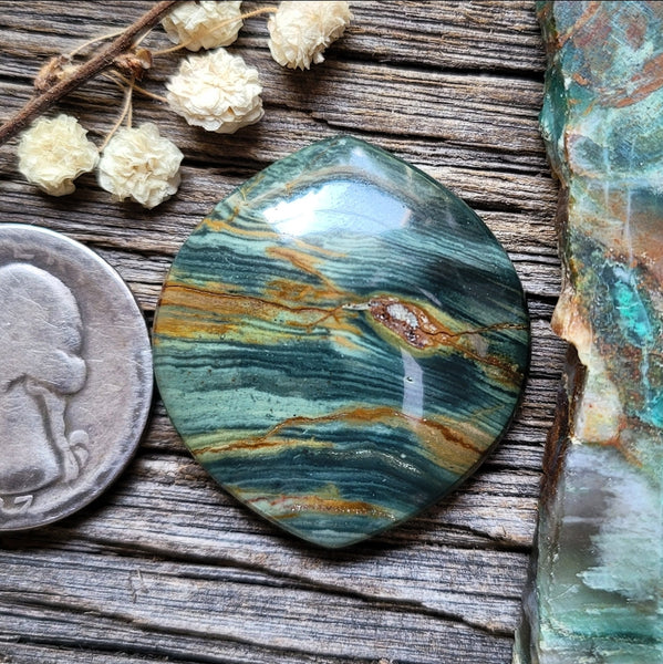 Gary Green Modern Drop Cabochon