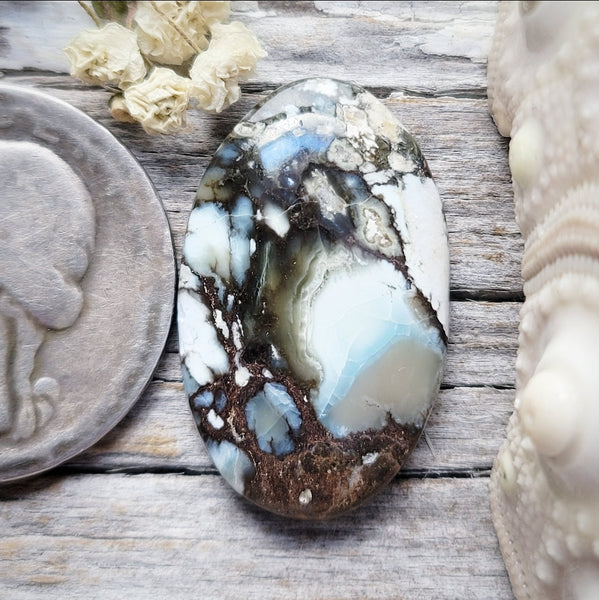 Luna Oscura Oval Cabochon