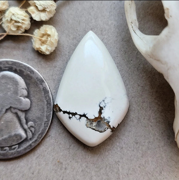 Ivory Creek Teardrop Cabochon